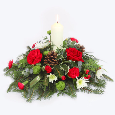 Christmas Candle Arrangement