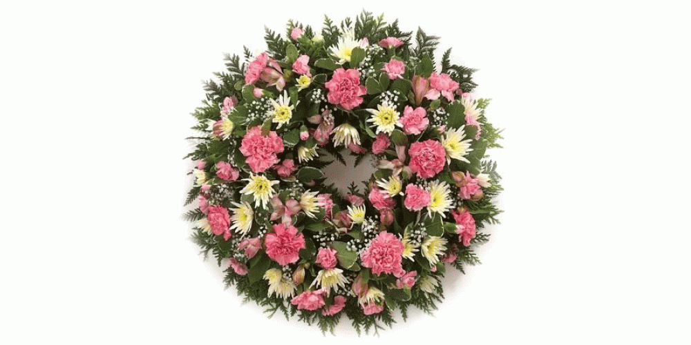 Classic Wreath - Pink and White