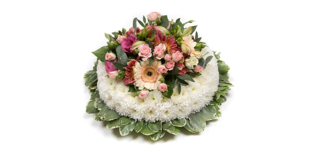 Classic White and Pink Posy Pad