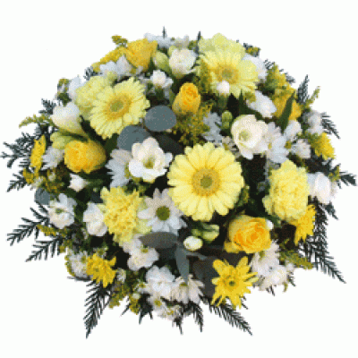 yellow and white posy arrangement
